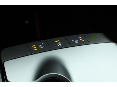 Kia Ev6 Light Edition 58 kWh | SOH 97% | Navi | Stoel- Stuurverw. | Adapt. Cruise | Camera | Apple CarPlay