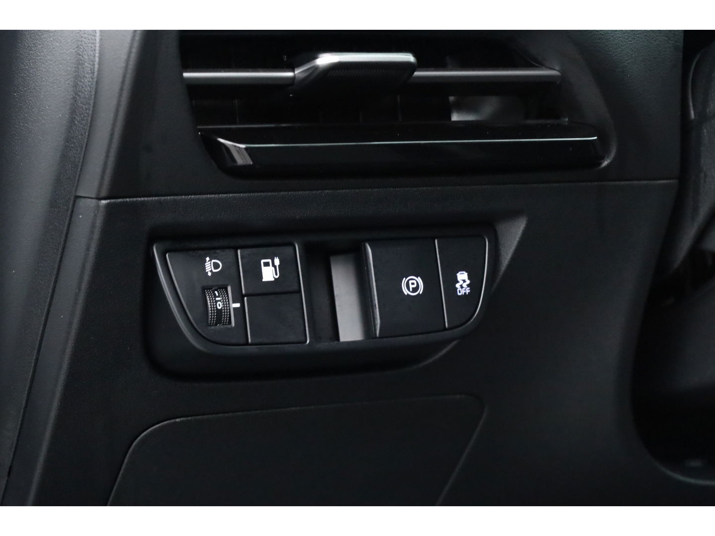 Kia Ev6 Light Edition 58 kWh | SOH 97% | Navi | Stoel- Stuurverw. | Adapt. Cruise | Camera | Apple CarPlay