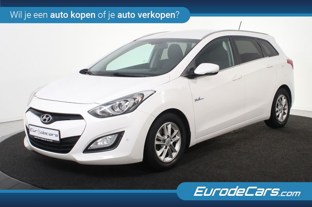 Hyundai i30 - Wagon 1.6 GDI i-Vision *Navigatie*Airco*Camera*