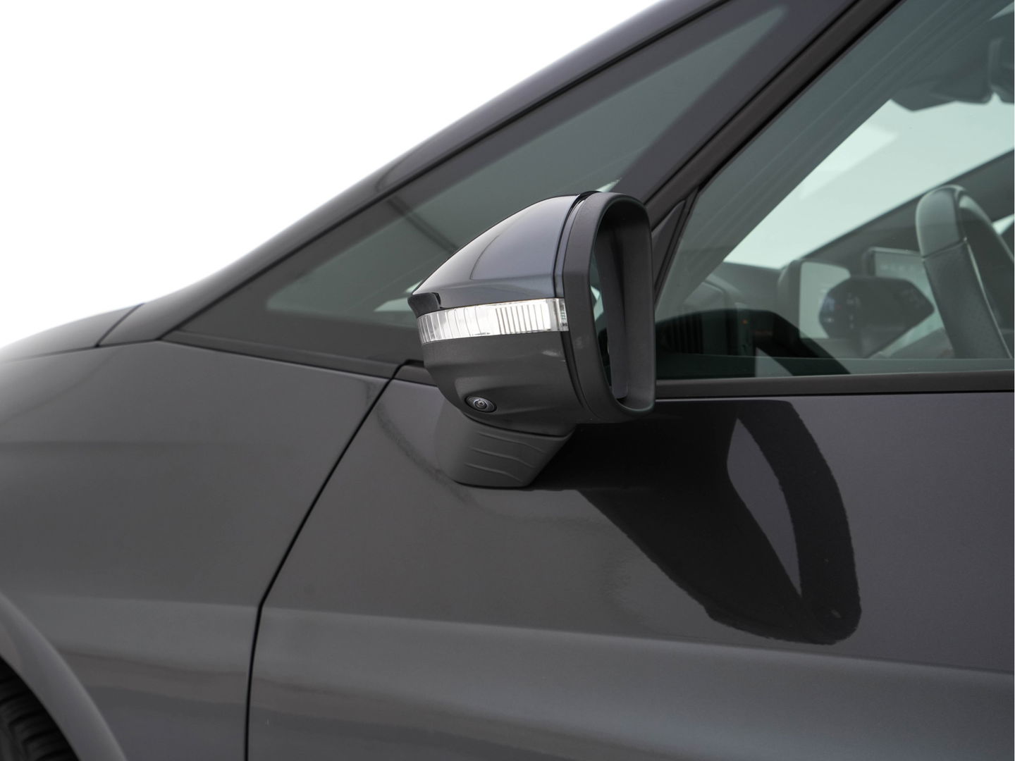 CUPRA Born Adrenaline One 62 kWh [ 3-Fase ] {SOH-92%} (INCL-BTW) *PANO | ADAPTIVE-CRUISE | FULL-LED | MICROFIBRE | TOPVIEW | BLIND-SPOT | KEYLESS | NAVI-FULLMAP | KEYLESS | AMBIENT-LIGHT | DIGI-COCKPIT | MASSAGE | CARPLAY | SPORT-SEATS | 19"ALU*