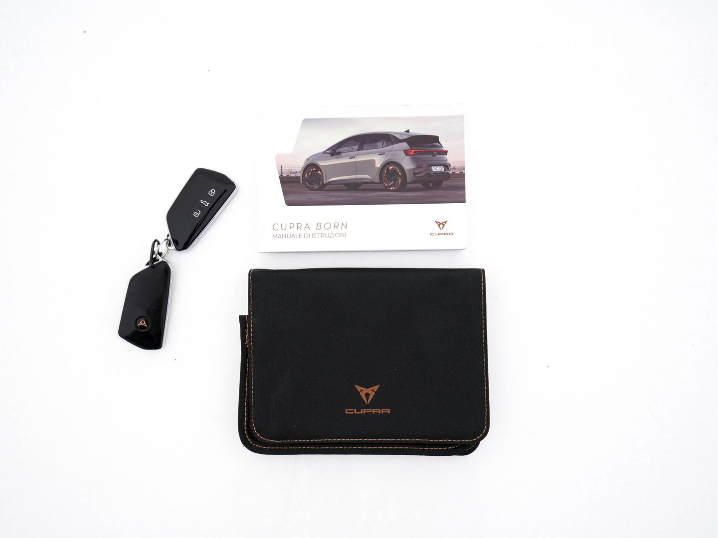 CUPRA Born Adrenaline One 62 kWh [ 3-Fase ] {SOH-92%} (INCL-BTW) *PANO | ADAPTIVE-CRUISE | FULL-LED | MICROFIBRE | TOPVIEW | BLIND-SPOT | KEYLESS | NAVI-FULLMAP | KEYLESS | AMBIENT-LIGHT | DIGI-COCKPIT | MASSAGE | CARPLAY | SPORT-SEATS | 19"ALU*