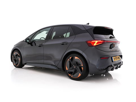 CUPRA Born Adrenaline One 62 kWh [ 3-Fase ] {SOH-92%} (INCL-BTW) *PANO | ADAPTIVE-CRUISE | FULL-LED | MICROFIBRE | TOPVIEW | BLIND-SPOT | KEYLESS | NAVI-FULLMAP | KEYLESS | AMBIENT-LIGHT | DIGI-COCKPIT | MASSAGE | CARPLAY | SPORT-SEATS | 19"ALU*