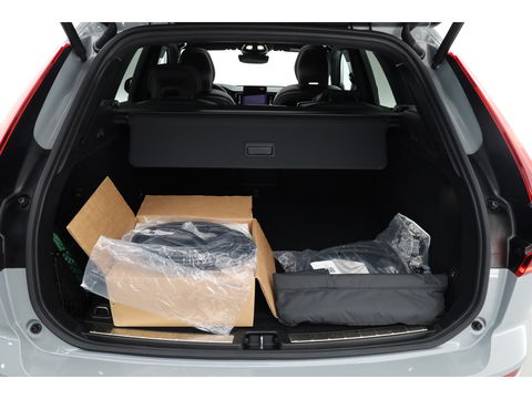 Volvo XC60 T8 Plug-in hybrid Plus Black Edition | Vapour Grey | Pano | Elek. Trekhaak | Memory | H&K Audio | HUD | 360cam