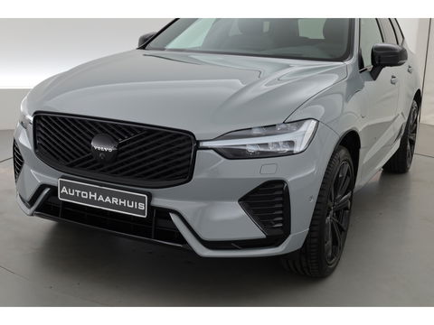 Volvo XC60 T8 Plug-in hybrid Plus Black Edition | Vapour Grey | Pano | Elek. Trekhaak | Memory | H&K Audio | HUD | 360cam