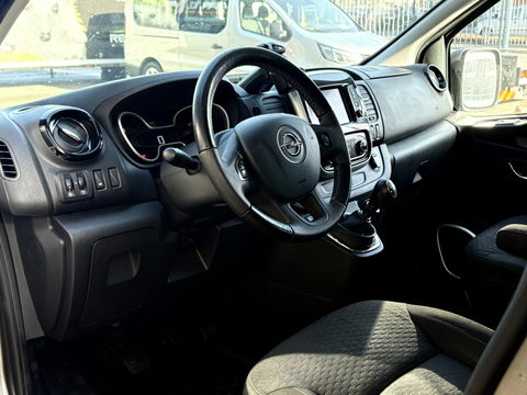Opel Vivaro 1.6 CDTI 125pk L2H1 DC SPORT | 2x schuifdeur | Keyless | Camera | Velgen | Dubbel cabine |