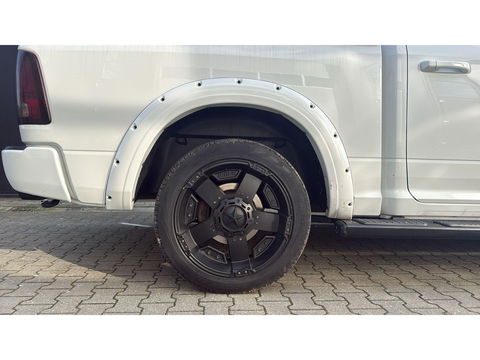 Dodge Ram 1500 5.7 V8 4x4 Crew Cab 5'7 Sport