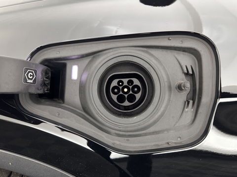 BMW X1 xDrive25e Business Edition Plus (INCL.BTW) Aut. *PANO | HEAD-UP | LEATHER | FULL-LED | HEATED-COMFORTSEATS | CAMERA | PRIVACY-GLASS | NAVI-FULLMAP | ECC | PDC | CRUISE | 18''ALU | TOWBAR*