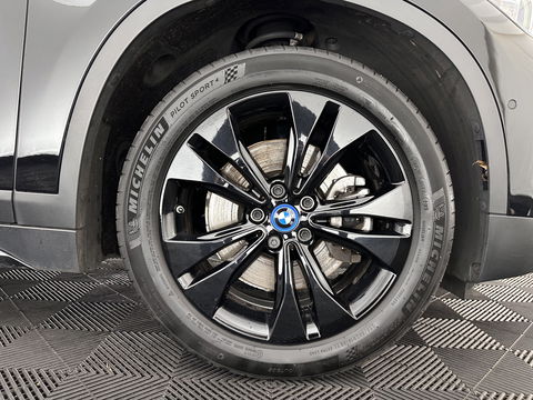 BMW X1 xDrive25e Business Edition Plus (INCL.BTW) Aut. *PANO | HEAD-UP | LEATHER | FULL-LED | HEATED-COMFORTSEATS | CAMERA | PRIVACY-GLASS | NAVI-FULLMAP | ECC | PDC | CRUISE | 18''ALU | TOWBAR*