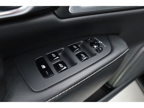 Volvo S90 2.0 T8 AWD Inscription | Polestar | Full Option | B&W audio | luchtvering | Schuifdak | massage | Trekhaak |