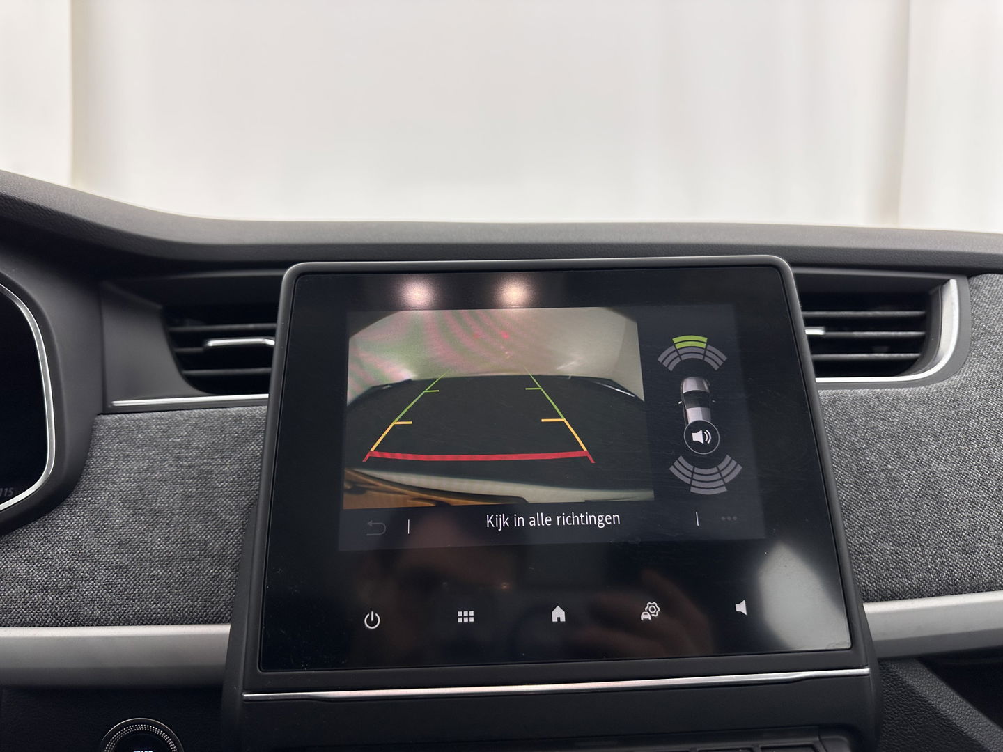 Renault ZOE R110 Life 52 kWh (inclusive-Battery) [ 3-Fase ] {SOH-86%} Aut. *FULL-LED | LEATHER-FABRIC | CAMERA | NAVI-FULLMAP | DAB+ | KEYLESS | HEATED-COMFORTSEATS | LANE-ASSIST | 16''ALU*