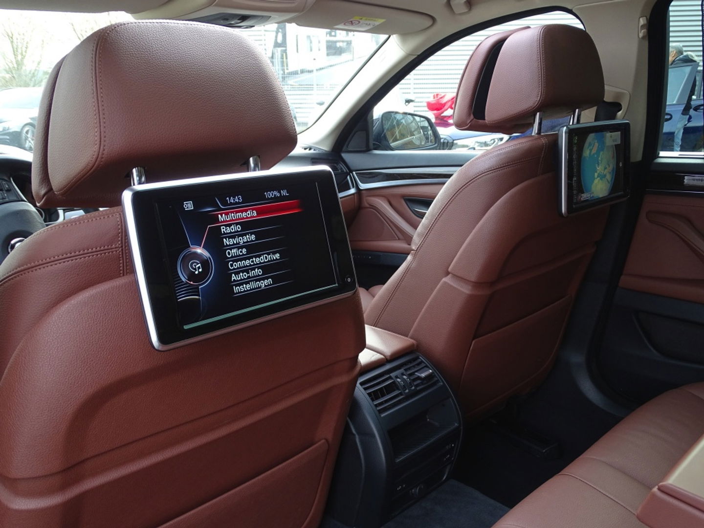 BMW 5 Serie Touring 530xd 259PK High Executive / LED