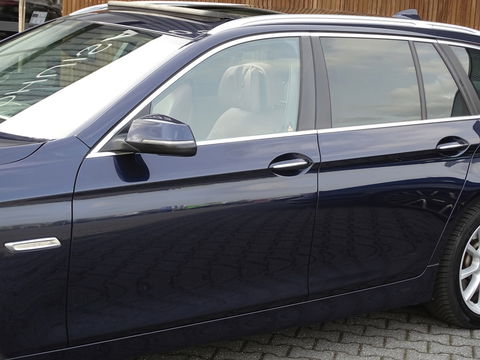BMW 5 Serie Touring 530xd 259PK High Executive / LED