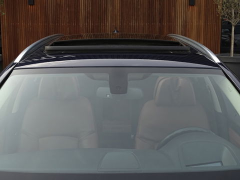 BMW 5 Serie Touring 530xd 259PK High Executive / LED