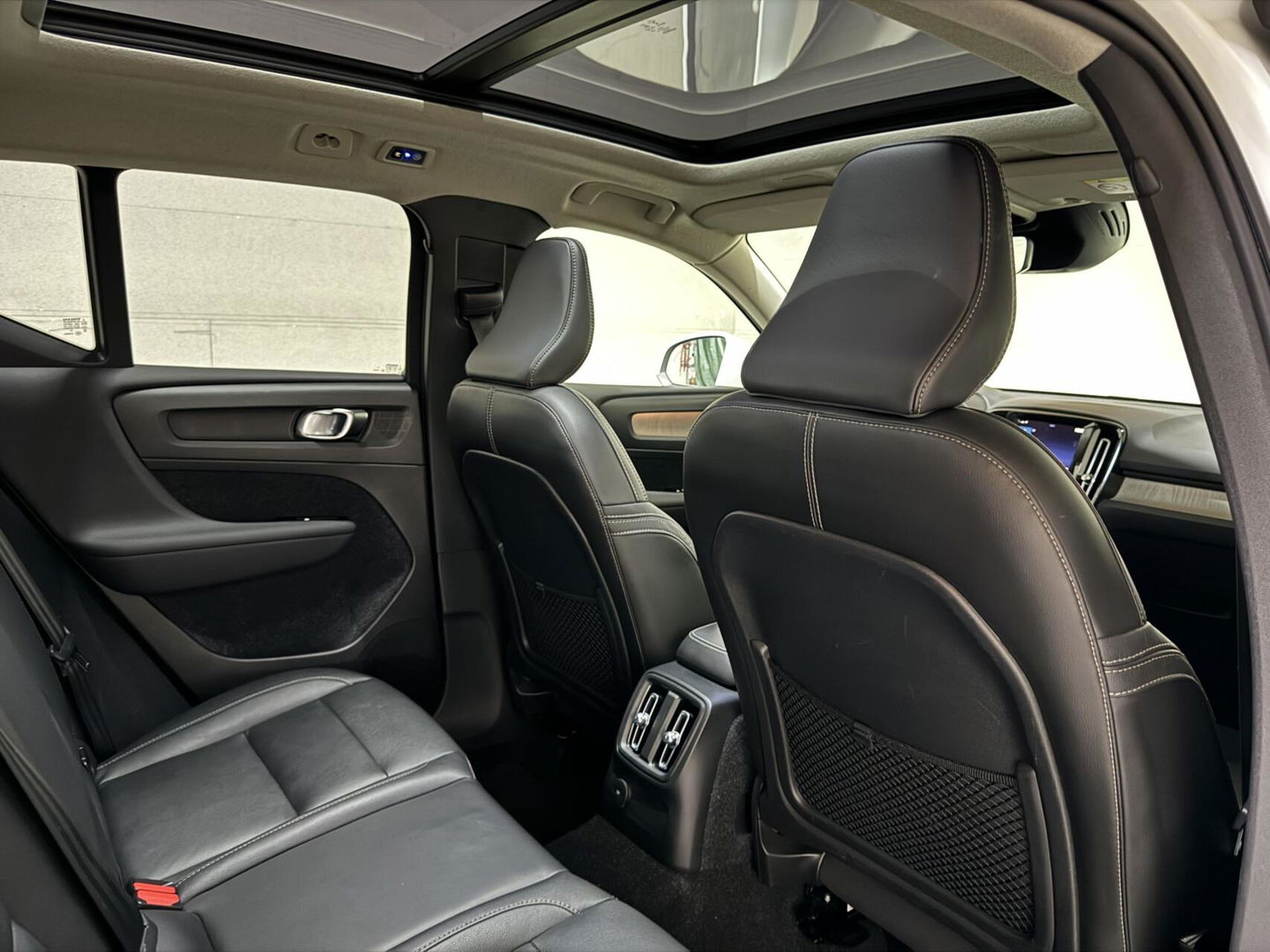 Volvo XC40 1.5 T5 Recharge R-Design Pano Leer Camera Cruise Carplay