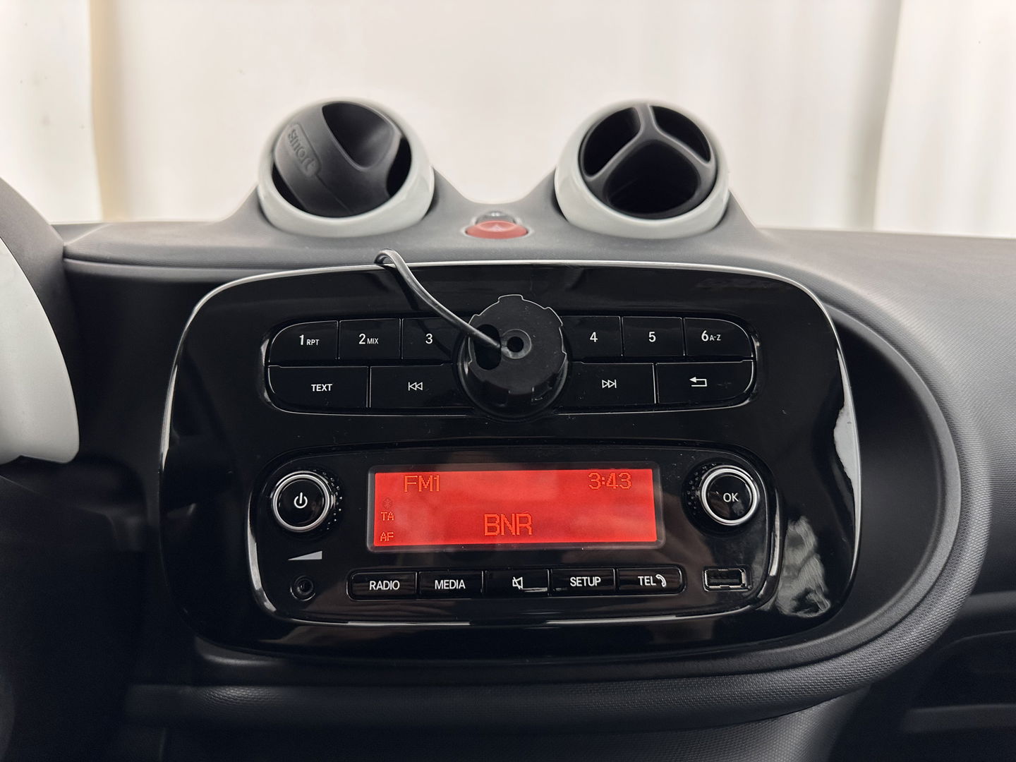 Smart Forfour 1.0 Essential Edition *AIRCO | CRUISE | COMFORT-SEATS*