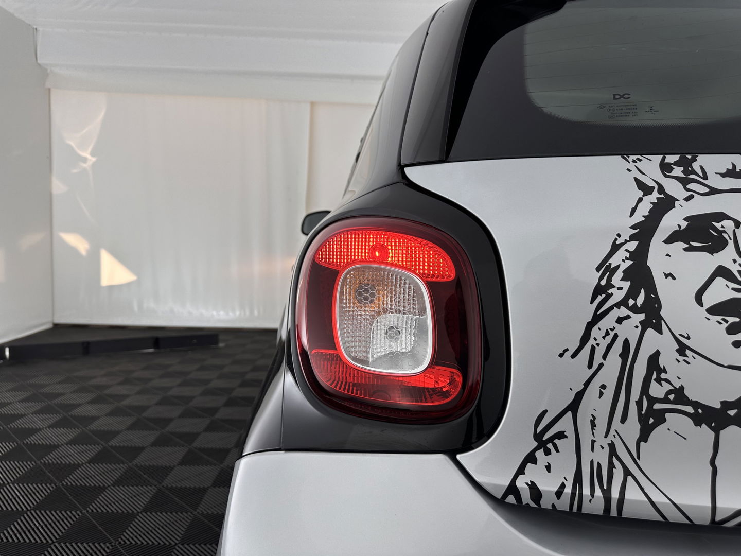 Smart Forfour 1.0 Essential Edition *AIRCO | CRUISE | COMFORT-SEATS*