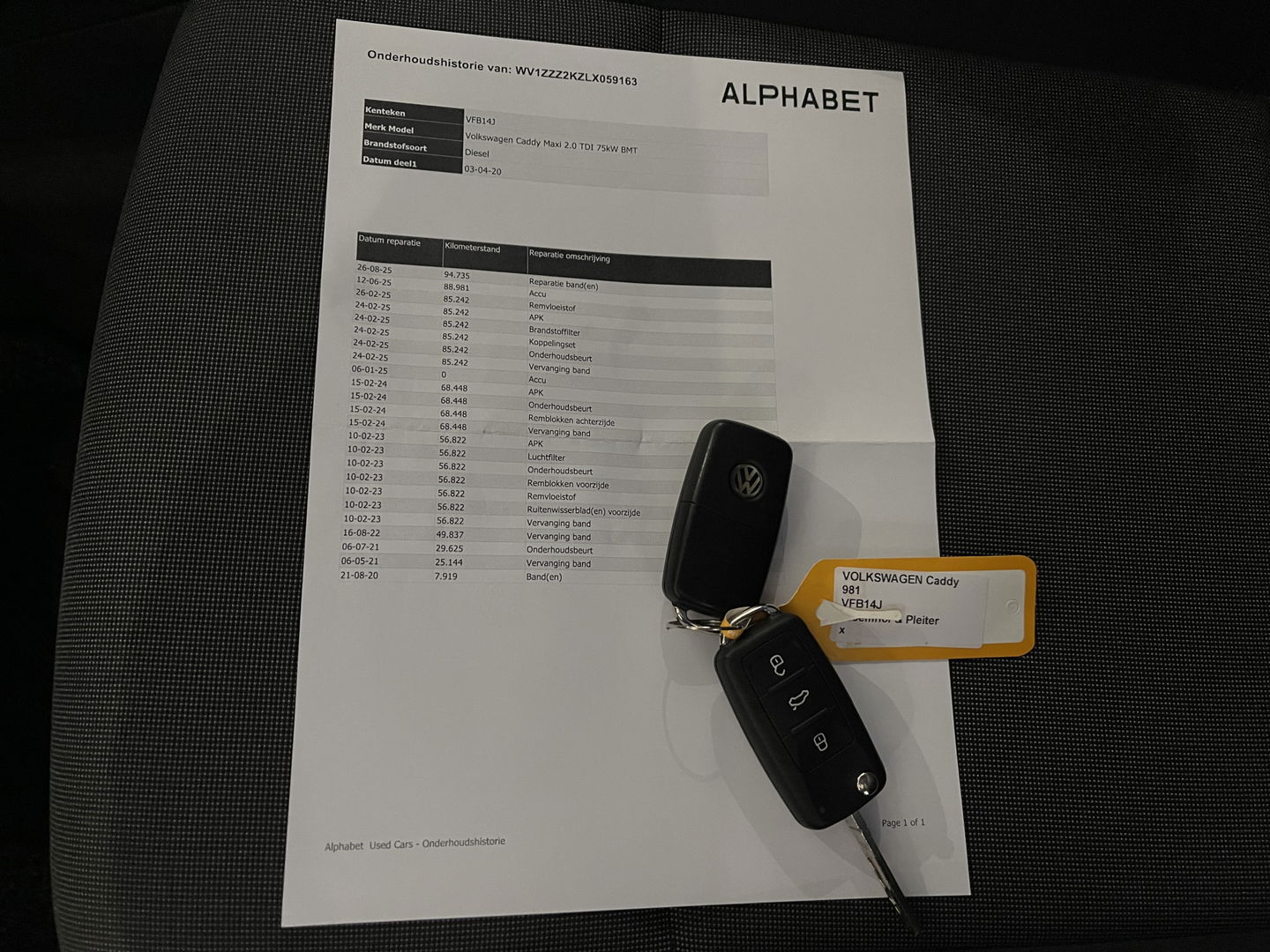 Volkswagen Caddy 2.0 TDI 102pk L2H1 BMT Maxi Comfortline / vaste prijs rijklaar € 13.950 ex btw / lease vanaf € 235 / airco / cruise / pdc achter / omvormer / ingerichte laadruimte !