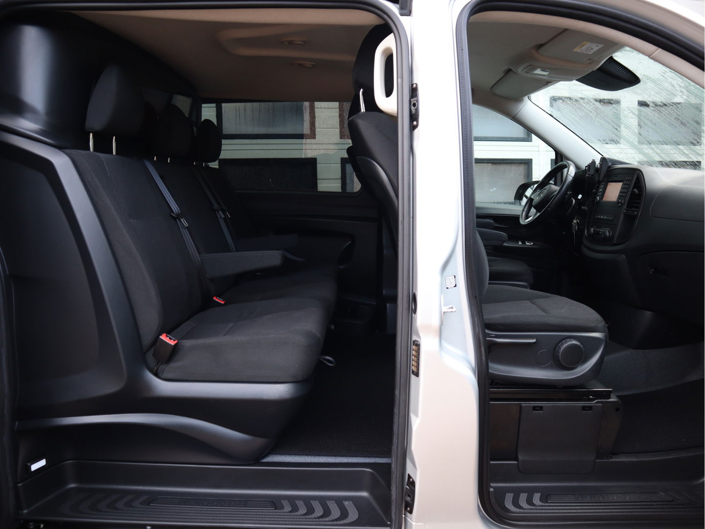 Mercedes-Benz Vito 114 CDI Euro 6 Automaat DC 5 Pers. Lang L2 - A.Deuren - Trekhaak - Navi