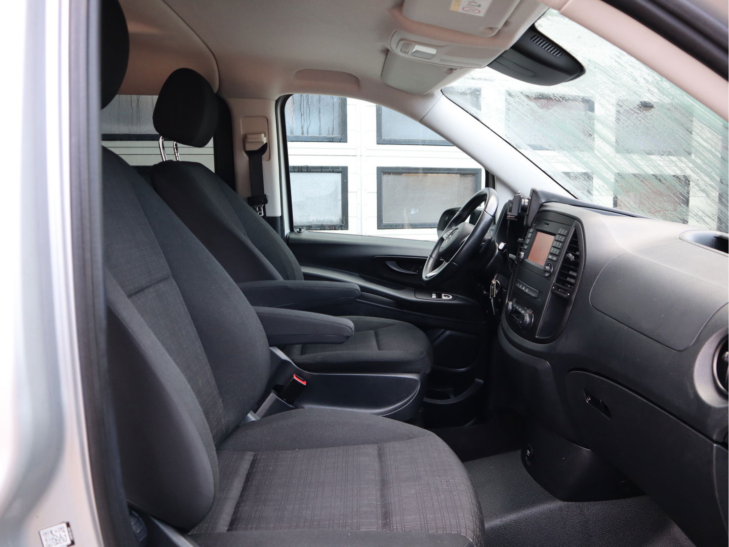 Mercedes-Benz Vito 114 CDI Euro 6 Automaat DC 5 Pers. Lang L2 - A.Deuren - Trekhaak - Navi