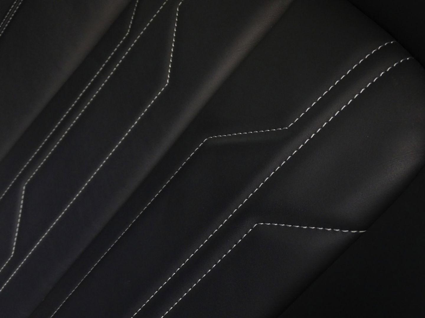 Audi A6 Sedan 55 TFSI e 367PK quattro S line / 2024 / B&O / laser / 360°