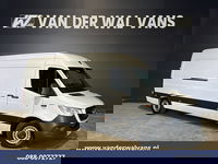 Mercedes-Benz Sprinter - 316 CDI 164pk L3H2 Euro6 Airco | 360 Graden Camera | Navigatie | Apple Carplay | Chauffeursstoel Cruisecontrol, Android Auto, Stoelverwarming, Parkeersensoren, Bijrijdersbank