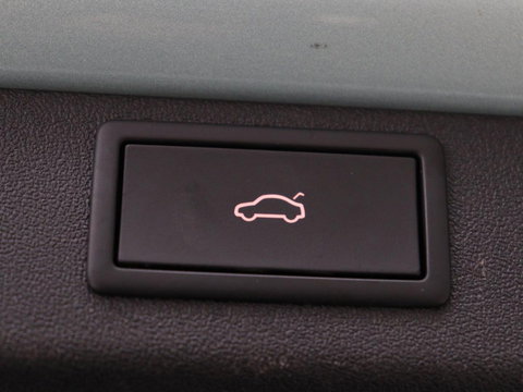 Škoda Enyaq iV 60 | SOH 91% | Trekhaak | Stoelverwarming | Camera | Sportstuur | Carplay | Navigatie | Cruise control | Full LED | Half leder | DAB | Parkeerhulp | Sfeerverlichting | Climate control