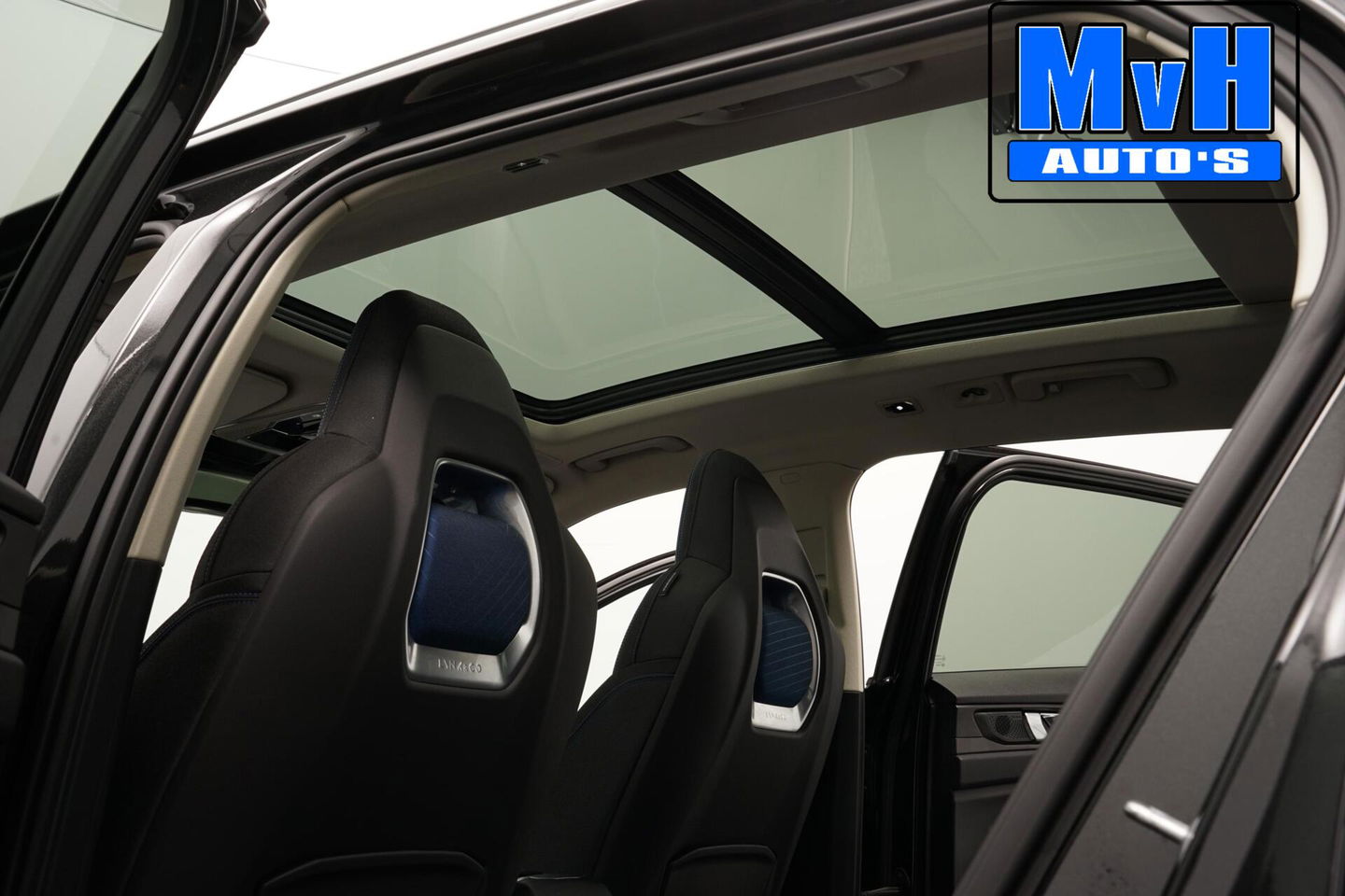 Lynk & Co 01 1.5 Plug-in Hybride|FULL BLACK CARBON WRAP|NAP