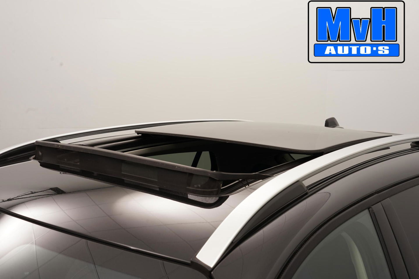 Lynk & Co 01 1.5 Plug-in Hybride|FULL BLACK CARBON WRAP|NAP