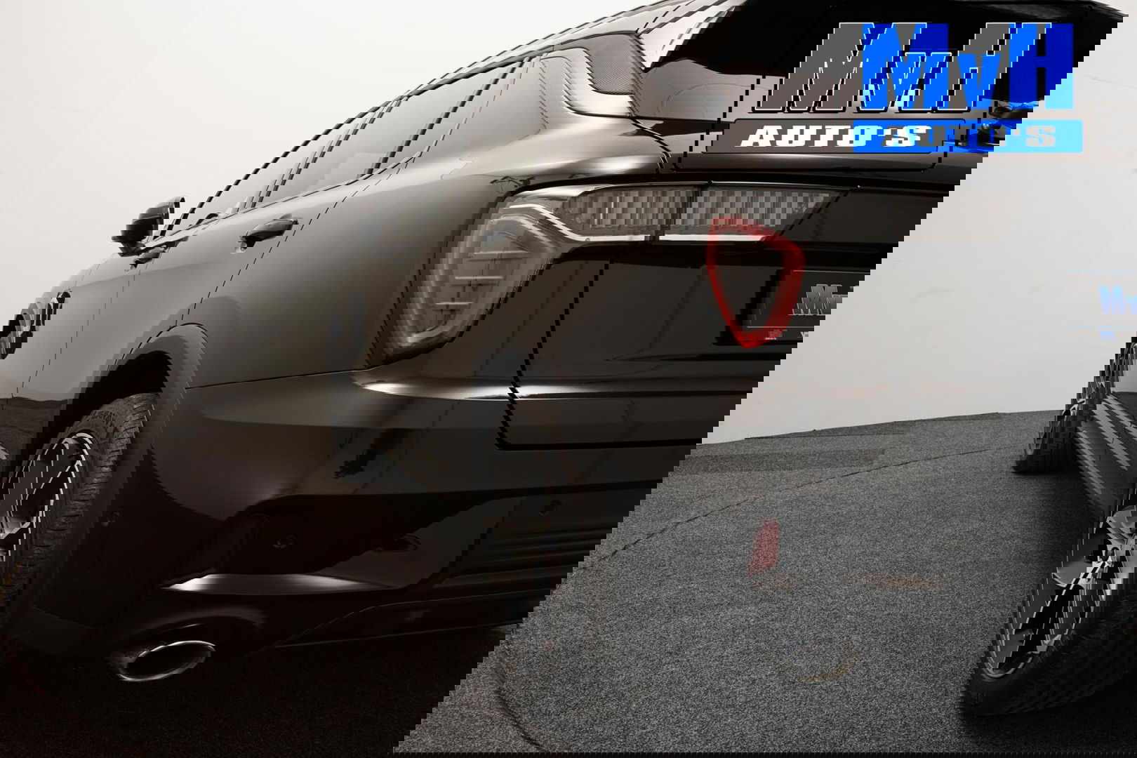 Lynk & Co 01 1.5 Plug-in Hybride|FULL BLACK CARBON WRAP|NAP