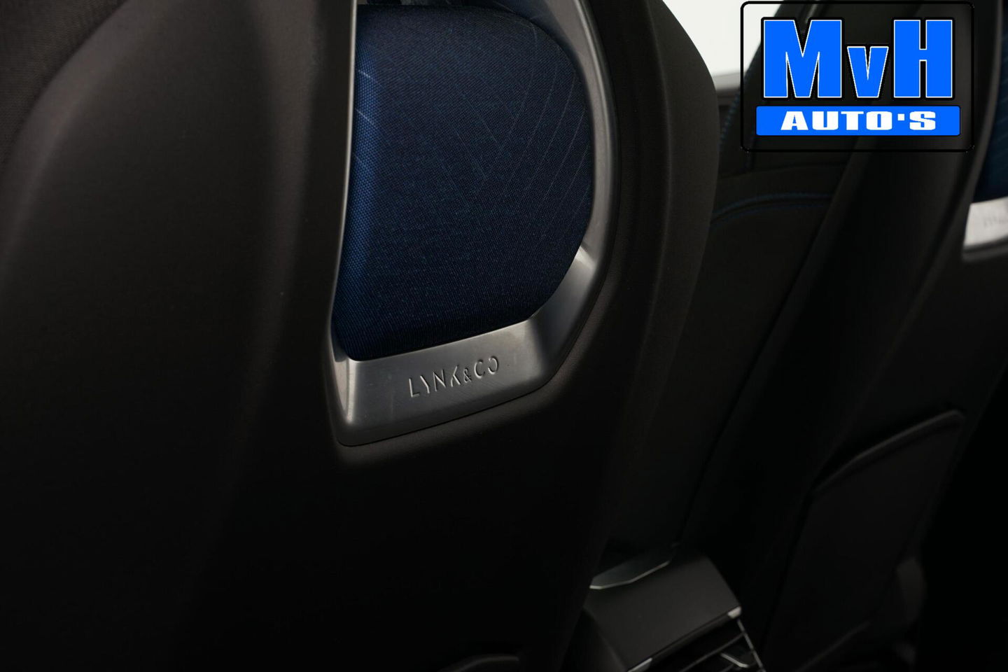 Lynk & Co 01 1.5 Plug-in Hybride|FULL BLACK CARBON WRAP|NAP