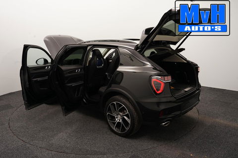 Lynk & Co 01 1.5 Plug-in Hybride|FULL BLACK CARBON WRAP|NAP