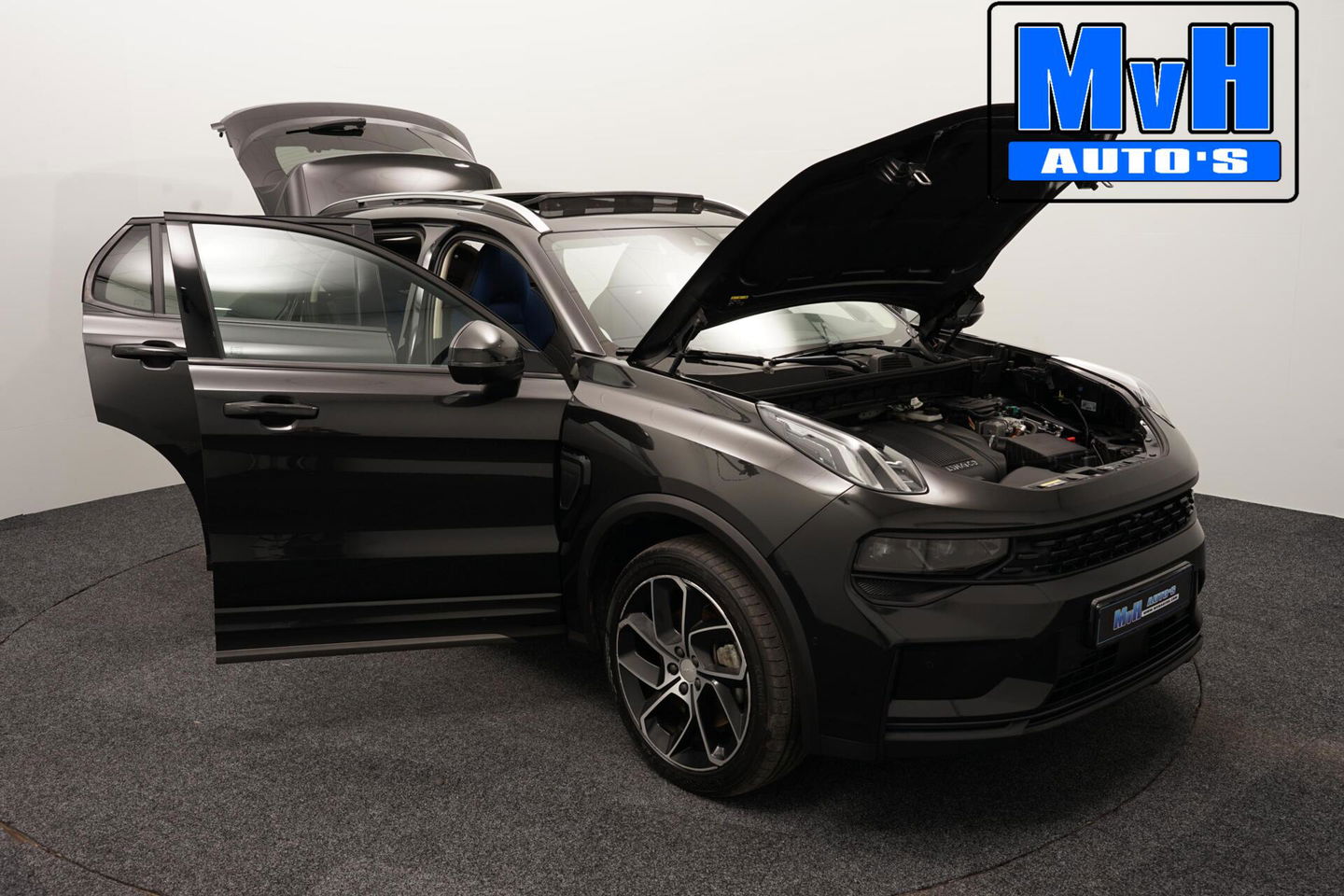 Lynk & Co 01 1.5 Plug-in Hybride|FULL BLACK CARBON WRAP|NAP