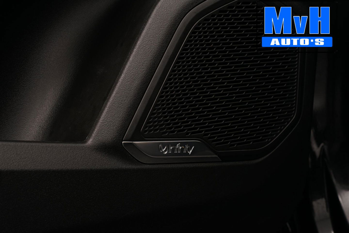 Lynk & Co 01 1.5 Plug-in Hybride|FULL BLACK CARBON WRAP|NAP