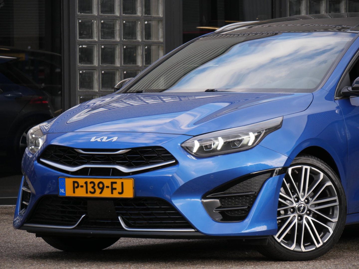 Kia Ceed Sportswagon 1.5T-GDi GT-PLUSLINE/ PANORAMADAK/ ELEKT. KLEP/ 18INCH VELGEN