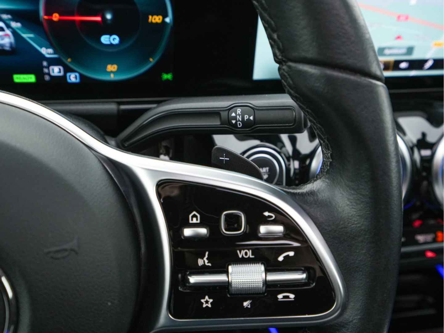 Mercedes-Benz EQA 250 Business Solution Luxury 67 kWh [ 3-Fase ] (SOH-94%) (INCL-BTW) *PANO | LEATHER | WIDESCREEN-COCKPIT | FULL-LED | BLINDSPOT | AMBIENT-LIGHT | CAMERA | NAVI-FULLMAP | DAB+ | COMFORT-SEATS | ECC | SHIFTPADDLES | CRUISE | HEATED-SEATS | ...