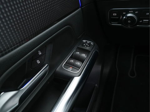 Mercedes-Benz EQA 250 Business Solution Luxury 67 kWh [ 3-Fase ] (SOH-94%) (INCL-BTW) *PANO | LEATHER | WIDESCREEN-COCKPIT | FULL-LED | BLINDSPOT | AMBIENT-LIGHT | CAMERA | NAVI-FULLMAP | DAB+ | COMFORT-SEATS | ECC | SHIFTPADDLES | CRUISE | HEATED-SEATS | ...