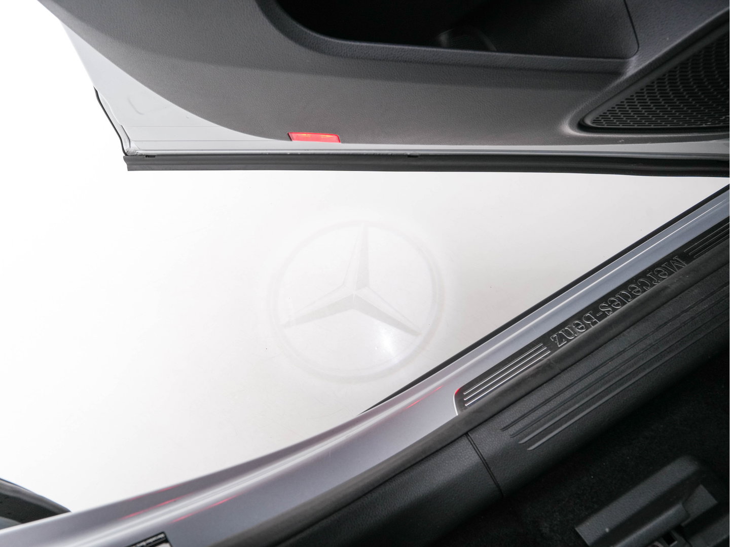 Mercedes-Benz EQA 250 Business Solution Luxury 67 kWh [ 3-Fase ] (SOH-94%) (INCL-BTW) *PANO | LEATHER | WIDESCREEN-COCKPIT | FULL-LED | BLINDSPOT | AMBIENT-LIGHT | CAMERA | NAVI-FULLMAP | DAB+ | COMFORT-SEATS | ECC | SHIFTPADDLES | CRUISE | HEATED-SEATS | ...