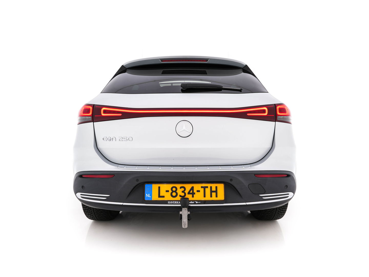 Mercedes-Benz EQA 250 Business Solution Luxury 67 kWh [ 3-Fase ] (SOH-94%) (INCL-BTW) *PANO | LEATHER | WIDESCREEN-COCKPIT | FULL-LED | BLINDSPOT | AMBIENT-LIGHT | CAMERA | NAVI-FULLMAP | DAB+ | COMFORT-SEATS | ECC | SHIFTPADDLES | CRUISE | HEATED-SEATS | ...