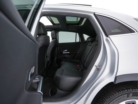 Mercedes-Benz EQA 250 Business Solution Luxury 67 kWh [ 3-Fase ] (SOH-94%) (INCL-BTW) *PANO | LEATHER | WIDESCREEN-COCKPIT | FULL-LED | BLINDSPOT | AMBIENT-LIGHT | CAMERA | NAVI-FULLMAP | DAB+ | COMFORT-SEATS | ECC | SHIFTPADDLES | CRUISE | HEATED-SEATS | ...