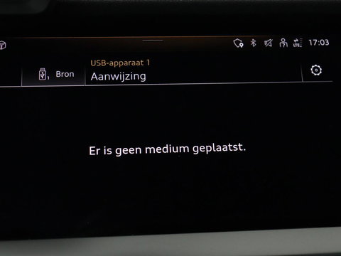 Audi A3 30 TFSI S edition | Sportstoelen | Carplay | Virtual Cockpit | Half leder | Climate control | Full LED | Cruise control | Parkeerhulp | Audi Sound | Getint glas