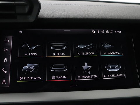 Audi A3 30 TFSI S edition | Sportstoelen | Carplay | Virtual Cockpit | Half leder | Climate control | Full LED | Cruise control | Parkeerhulp | Audi Sound | Getint glas