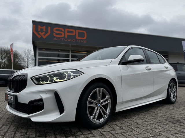 BMW 1 Serie - 118i EDE M Sport|LED|PDC|Carplay|Automaat|DAB+