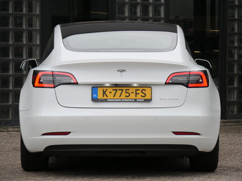 Tesla Model 3 LONG RANGE AWD 75kWh/ NIEUW MODEL/ SOH 93%/ ELEKT. ACHTERKLEP/ WARMTEPOMP