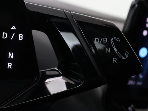 Volkswagen ID.4 First 77 kWh | SOH 90% | Stoel & stuurverwarming | Adaptive cruise | Camera | Carplay | Half leder | Navigatie | 20'' | Full LED | Keyless | Climate control | Sfeerverlichting
