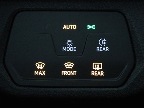 Volkswagen ID.4 First 77 kWh | SOH 90% | Stoel & stuurverwarming | Adaptive cruise | Camera | Carplay | Half leder | Navigatie | 20'' | Full LED | Keyless | Climate control | Sfeerverlichting