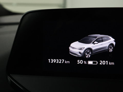 Volkswagen ID.4 First 77 kWh | SOH 90% | Stoel & stuurverwarming | Adaptive cruise | Camera | Carplay | Half leder | Navigatie | 20'' | Full LED | Keyless | Climate control | Sfeerverlichting