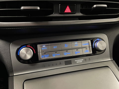 Hyundai KONA EV Comfort Smart 39 kWh | Apple Carplay | Android Auto |  Cruise Control | Drive Modus | Stuurwielverwarming | Stoelverwarming |