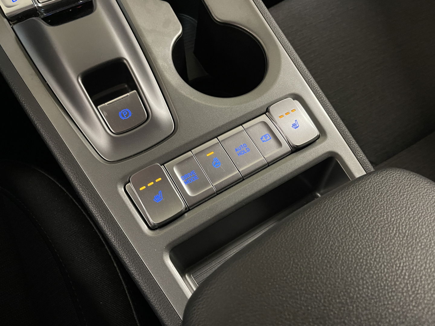 Hyundai KONA EV Comfort Smart 39 kWh | Apple Carplay | Android Auto |  Cruise Control | Drive Modus | Stuurwielverwarming | Stoelverwarming |