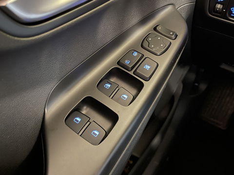 Hyundai KONA EV Comfort Smart 39 kWh | Apple Carplay | Android Auto |  Cruise Control | Drive Modus | Stuurwielverwarming | Stoelverwarming |