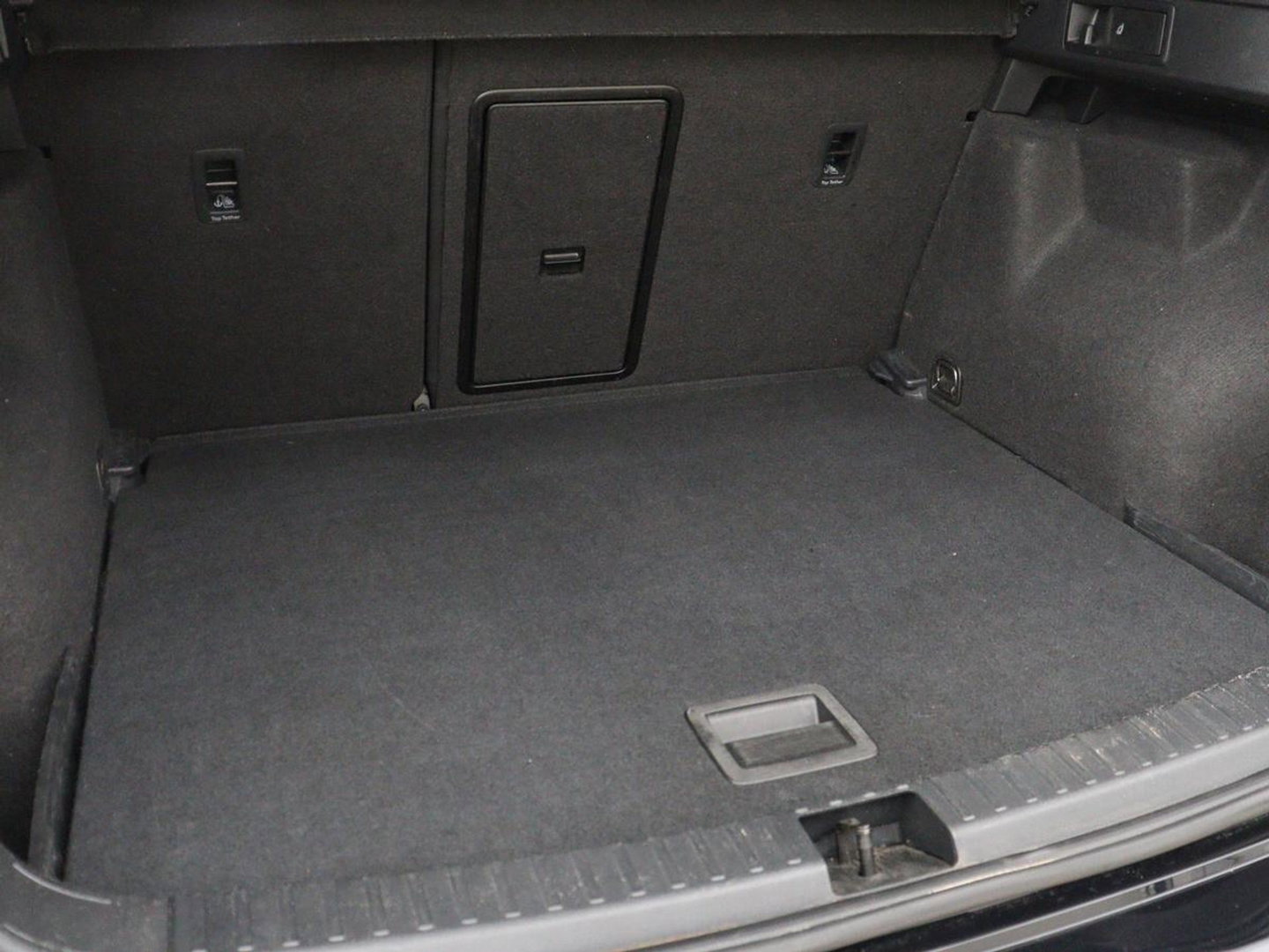 SEAT Ateca 1.5 TSI FR Intens | Panoramadak | Trekhaak | Stoelverwarming | 360 Camera | Adaptive cruise | Alcantara | Beats Audio | Virtual Cockpit | Carplay | Full LED | Keyless | Navigatie